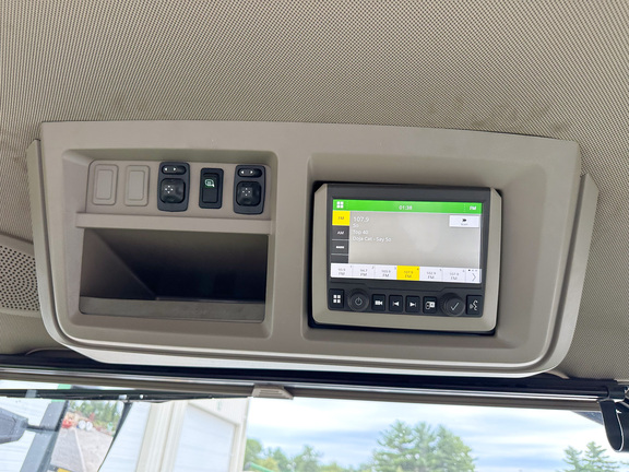 2024 John Deere 8R 370 Tractor