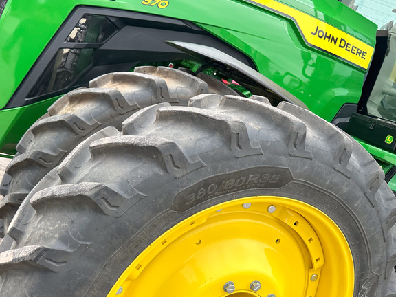 2024 John Deere 8R 370 Tractor