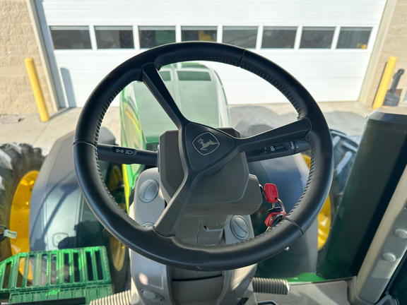 2024 John Deere 8R 370 Tractor