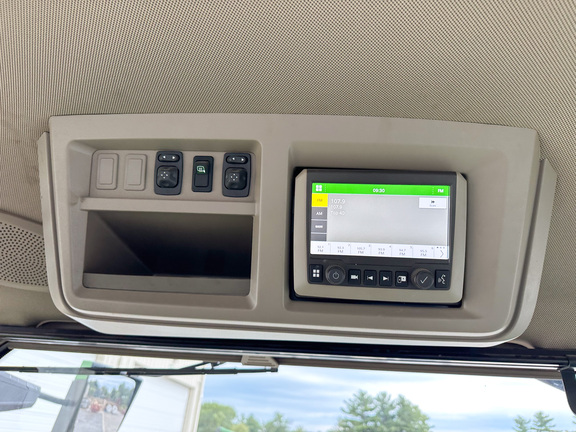 2024 John Deere 8R 340 Tractor