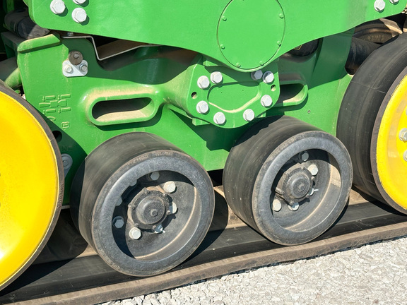 2024 John Deere 9RX 640 Tractor Rubber Track