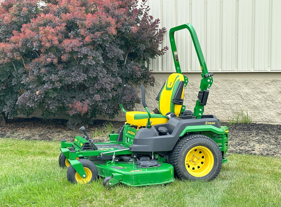 2024 John Deere Z530R Mower/Zero Turn