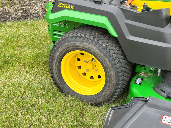 2024 John Deere Z530R Mower/Zero Turn