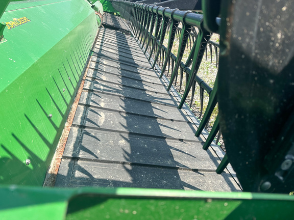 2018 John Deere 645FD Header Combine