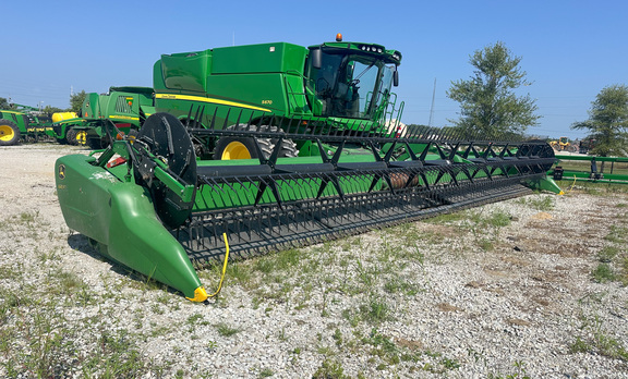 2018 John Deere 645FD Header Combine