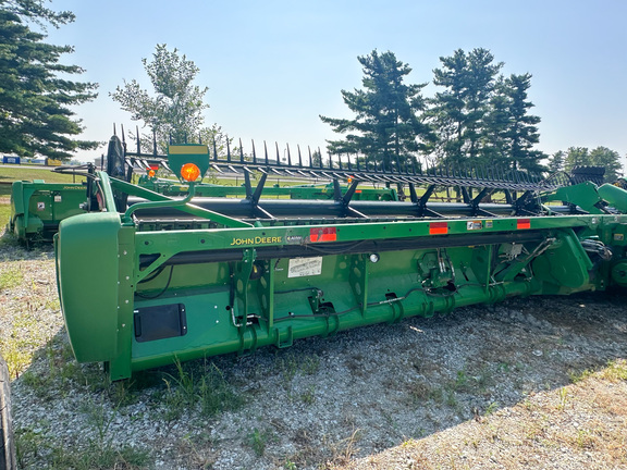 2018 John Deere 645FD Header Combine