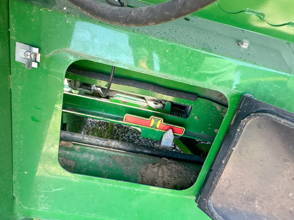 2018 John Deere 645FD Header Combine