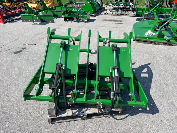 Frontier AV20E Attachments