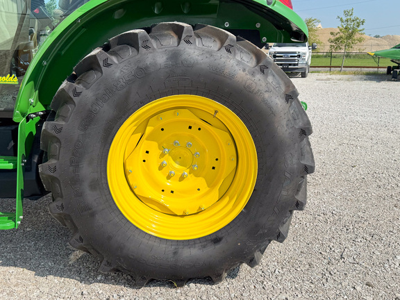 2024 John Deere 5090E Tractor