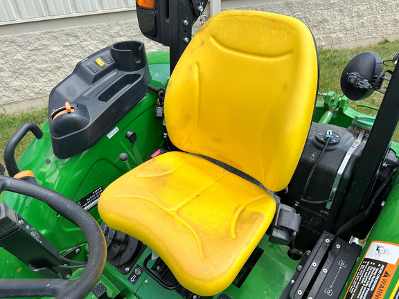 2023 John Deere 5075E Tractor