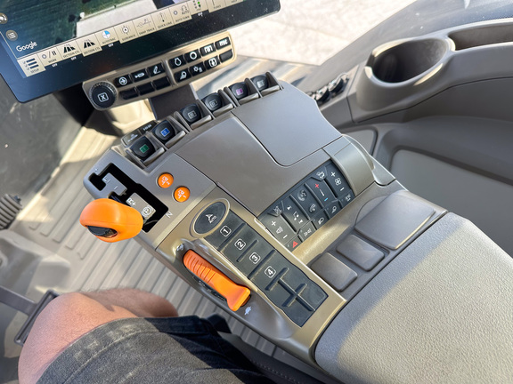 2025 John Deere 9RT 590 Tractor Rubber Track