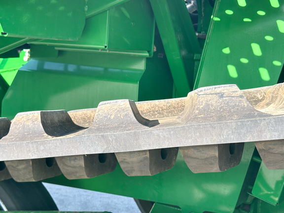 2025 John Deere 9RT 590 Tractor Rubber Track