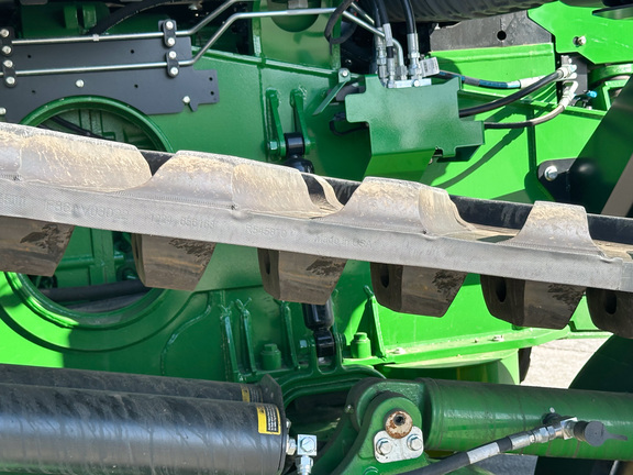 2025 John Deere 9RT 590 Tractor Rubber Track