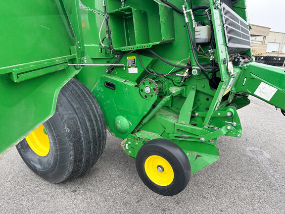 2018 John Deere 560M Baler/Round