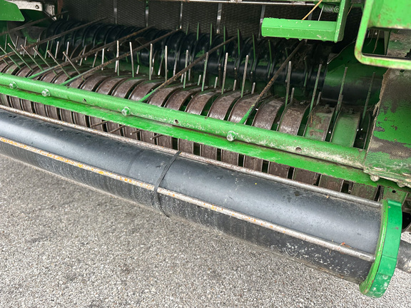 2018 John Deere 560M Baler/Round