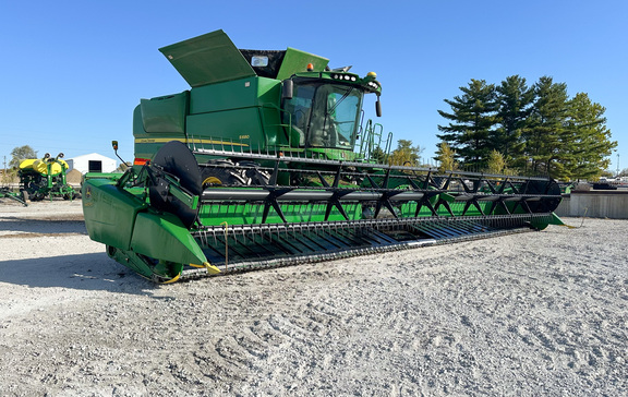 2013 John Deere 640FD Header Combine