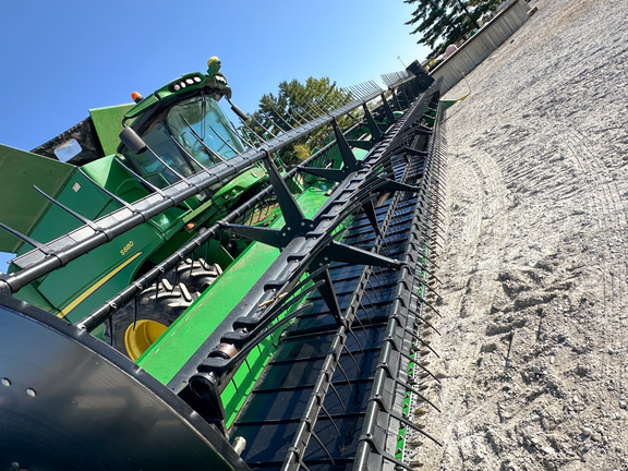 2013 John Deere 640FD Header Combine