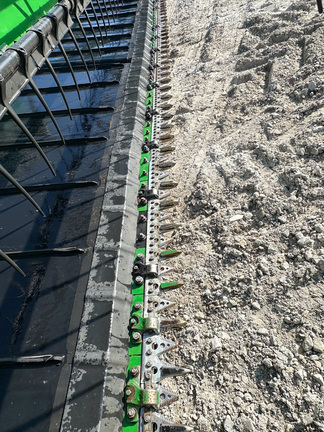 2013 John Deere 640FD Header Combine