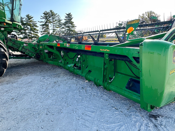 2013 John Deere 640FD Header Combine
