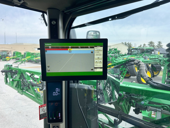 2025 John Deere 412R Sprayer/High Clearance