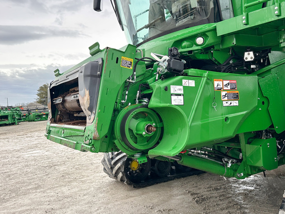 2024 John Deere S790 Combine