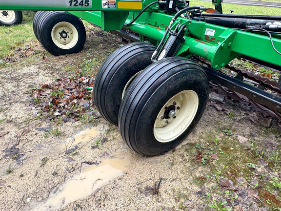 2020 Unverferth 1245 Rolling Basket