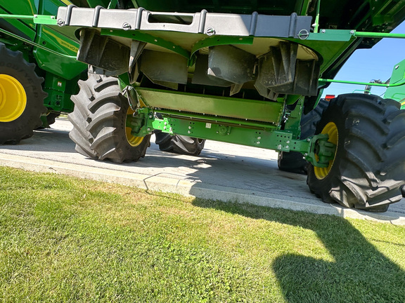 2025 John Deere S7 800 Combine