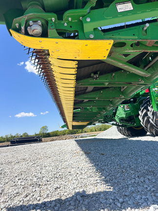 2024 John Deere RD45F Header Combine