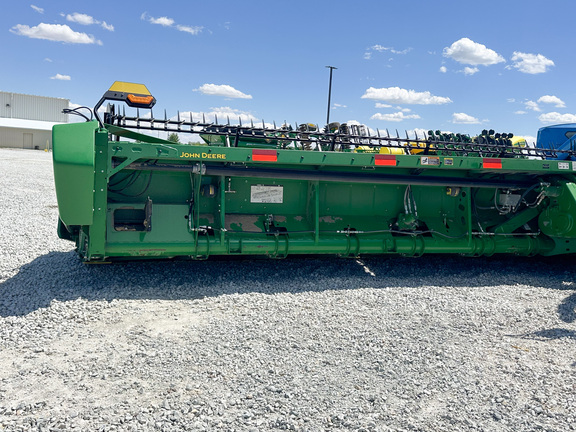 2024 John Deere RD45F Header Combine