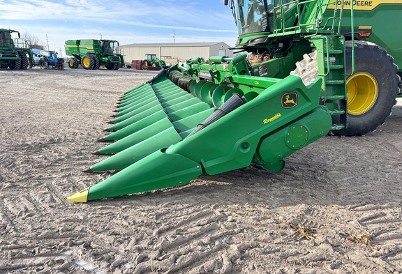 2024 John Deere C12F Header Corn Head