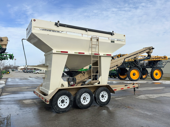 2013 Unverferth 3750XL Misc