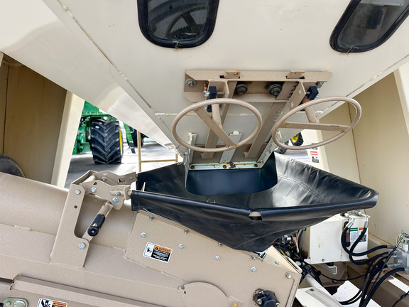 2013 Unverferth 3750XL Misc