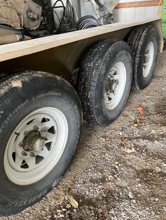 2012 Unverferth 3750 Misc