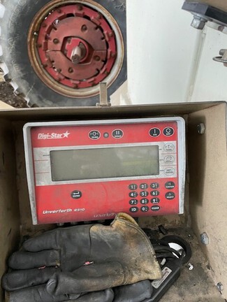 2012 Unverferth 3750 Misc