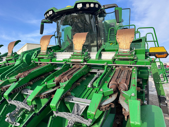 2024 John Deere C12F Header Corn Head
