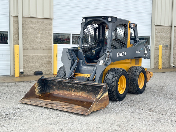 2019 John Deere 324G Skid Steer Loader