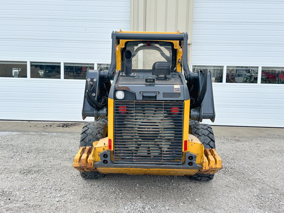 2019 John Deere 324G Skid Steer Loader