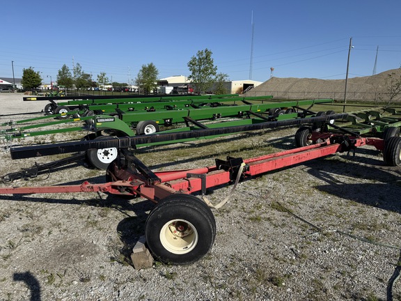 Challenger CA-25 Header Transport