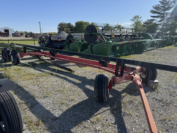 Challenger CA-25 Header Transport