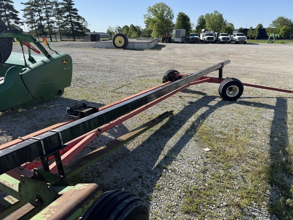 Challenger CA-25 Header Transport