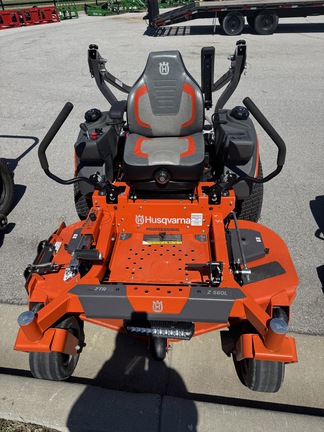 2023 Husqvarna Z560L Mower/Zero Turn