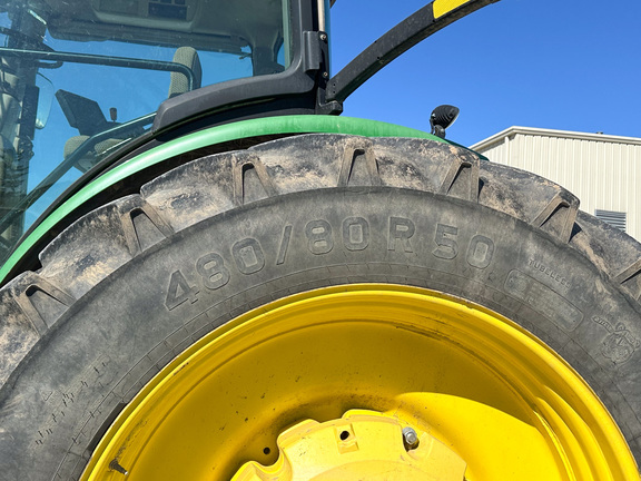2017 John Deere 8370R Tractor