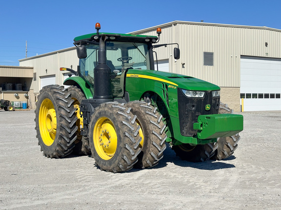 2017 John Deere 8370R Tractor