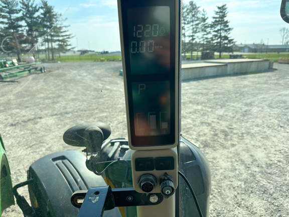 2013 John Deere 8335R Tractor