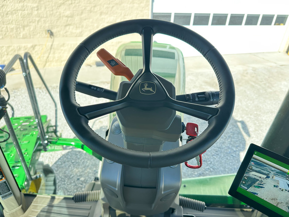 2025 John Deere 8RT 370 Tractor Rubber Track