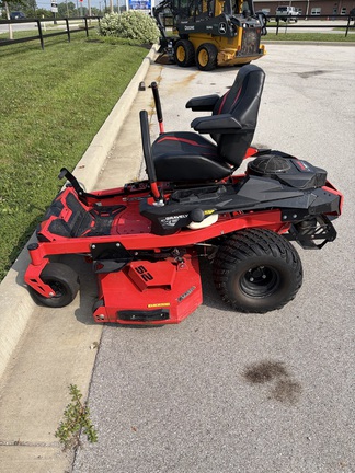 2023 Gravely 918015 Mower/Zero Turn