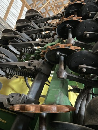 2009 John Deere 1990 Air Seeder