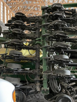 2014 John Deere 1990 Air Seeder