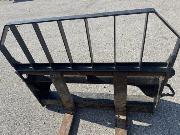 John Deere PALLET FORKS Misc