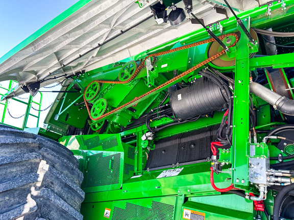 2018 John Deere S780 Combine